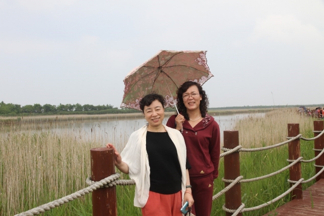 康老师与美景合影 康老师与美景合影